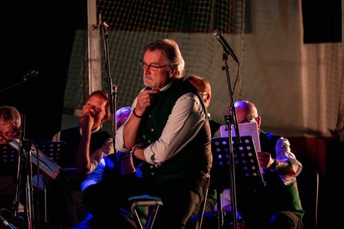 1 DSC1709-Verbessert-RR-min